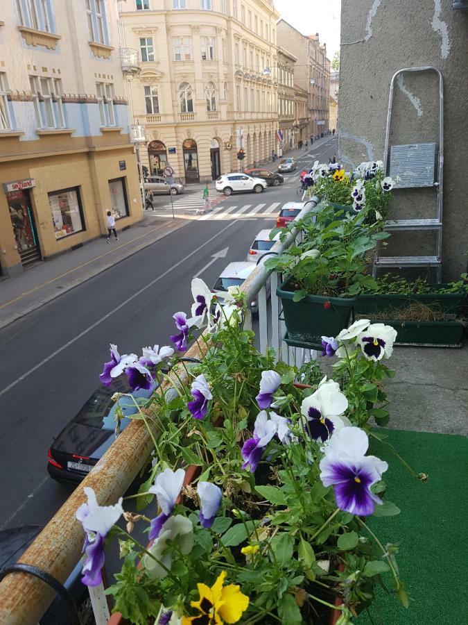 Artissimo Apartments Загреб Екстериор снимка